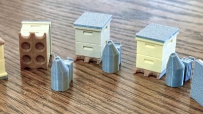 miniature lego-connector compatible beehives